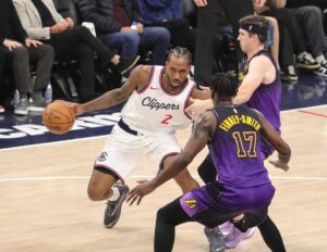 Two-way player terbaik NBA tampil dominan sepanjang musim ini