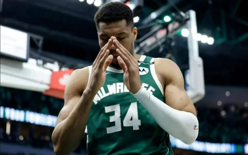 Giannis Antetokounmpo 2026 Milwaukee Bucks