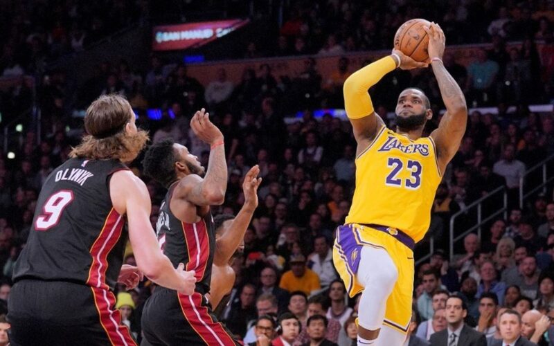 pemain mid-range terbaik NBA 2026